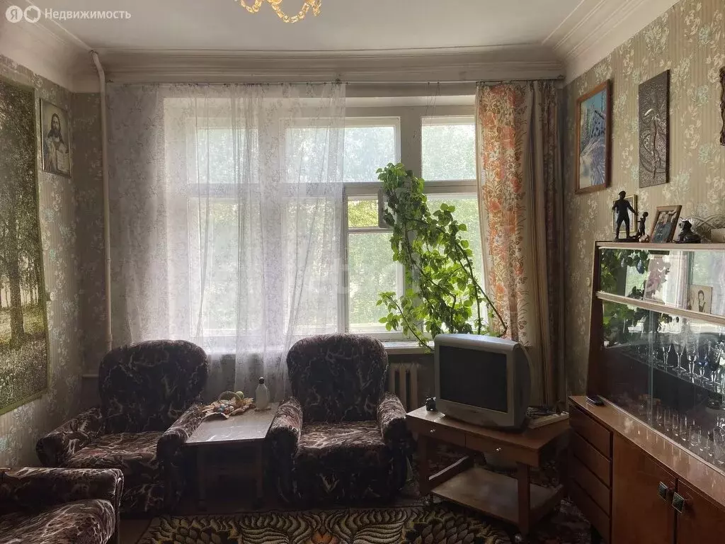3-комнатная квартира: Озерск, проспект Ленина, 84 (69.1 м) - Фото 1