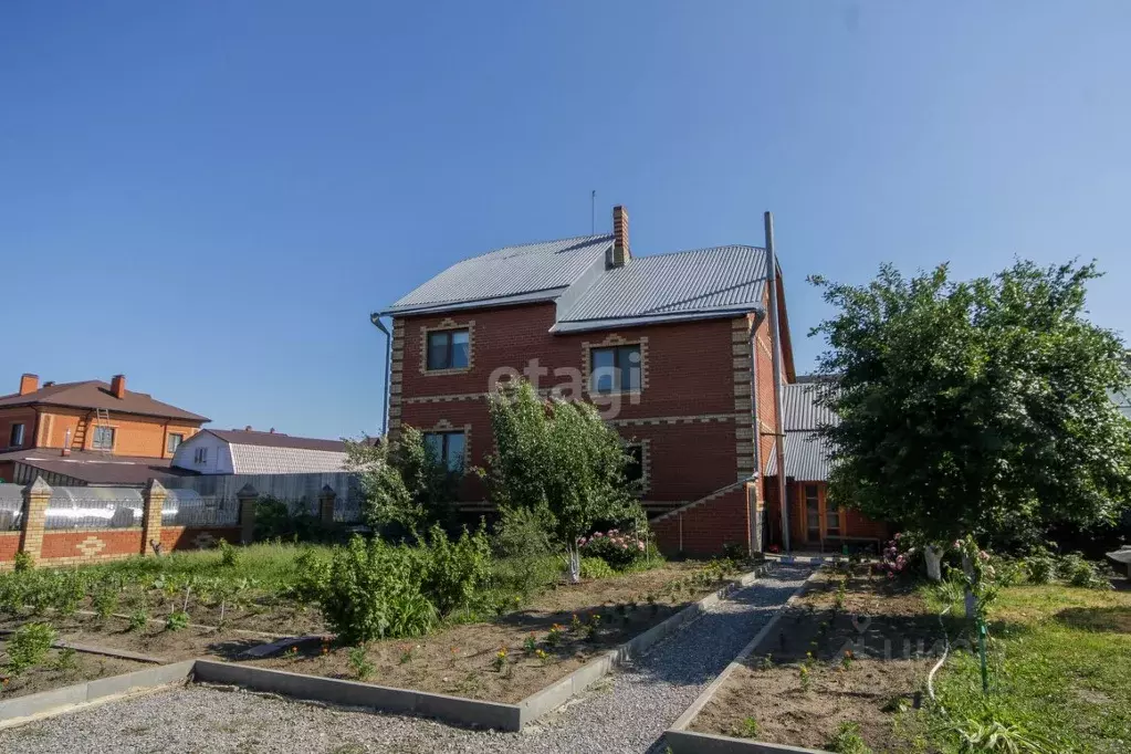 Дом в Тюменская область, Тюмень Нефтяников мкр, ул. Дорожная (522 м) - Фото 0