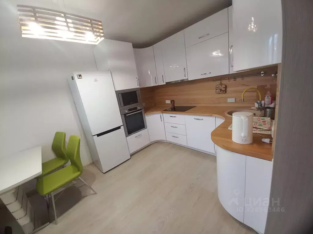 3-к кв. Башкортостан, Уфа ул. Летчиков, 14 (85.0 м) - Фото 1