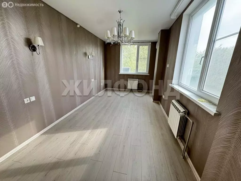 2-комнатная квартира: Белгород, Парковая улица, 8 (74.7 м) - Фото 1