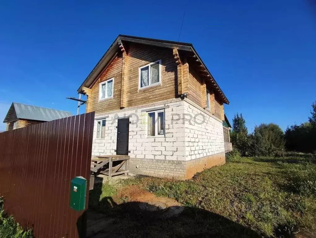 Коттедж в Кировская область, Киров городской округ, пос. Садаковский ... - Фото 1