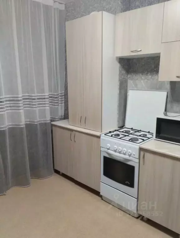 1-к кв. Волгоградская область, Волгоград ул. Имени Старшего Лейтенанта ... - Фото 1