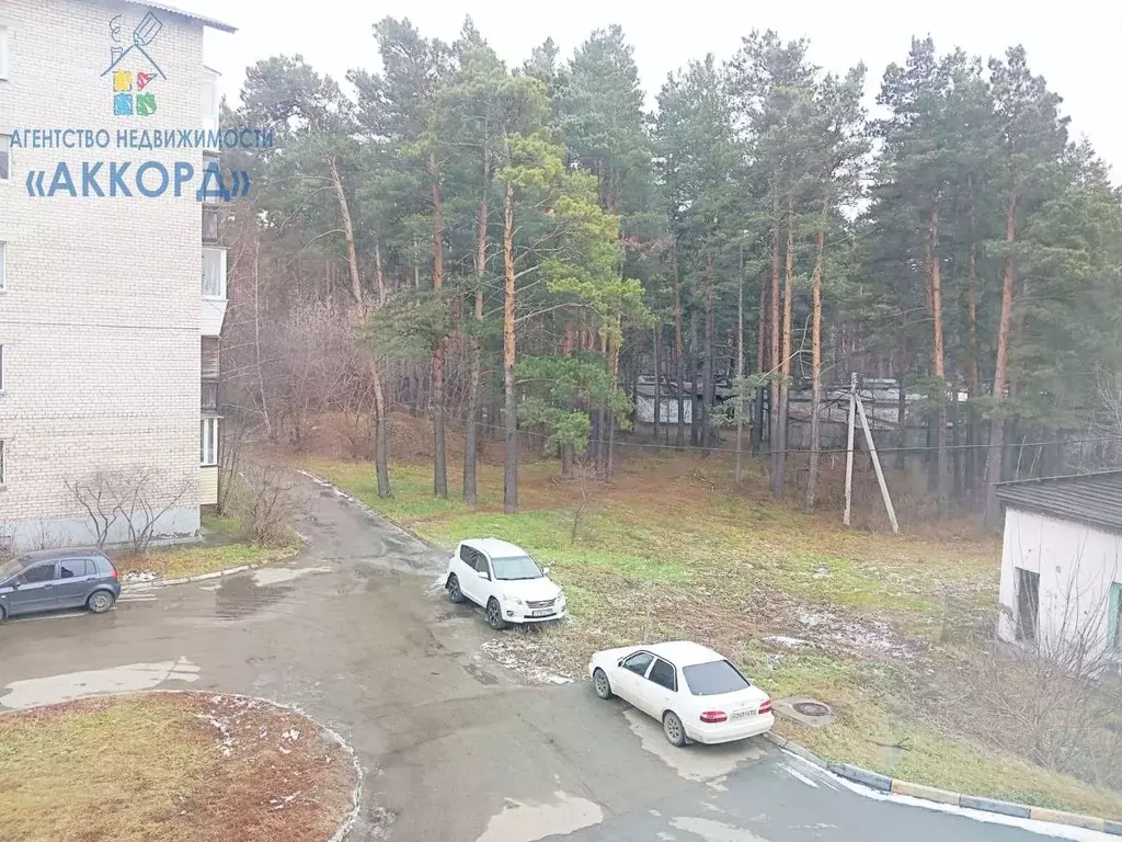 1-к кв. Алтайский край, Бийск Южная ул., 4 (36.7 м) - Фото 1