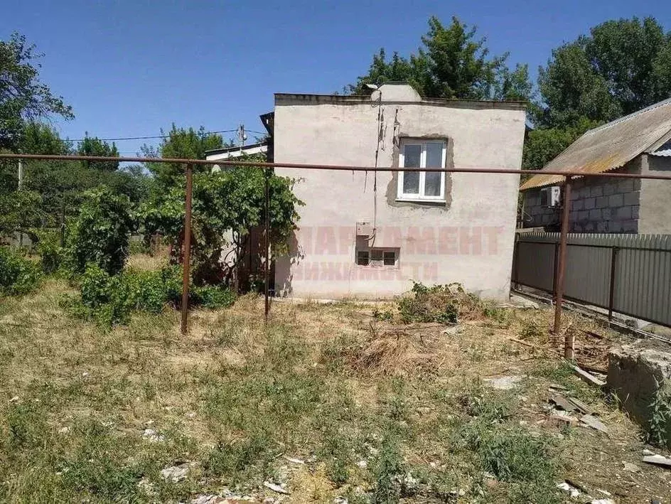 Дом в Астраханская область, Астрахань ул. 2-я Пархоменко, 82 (70 м) - Фото 1