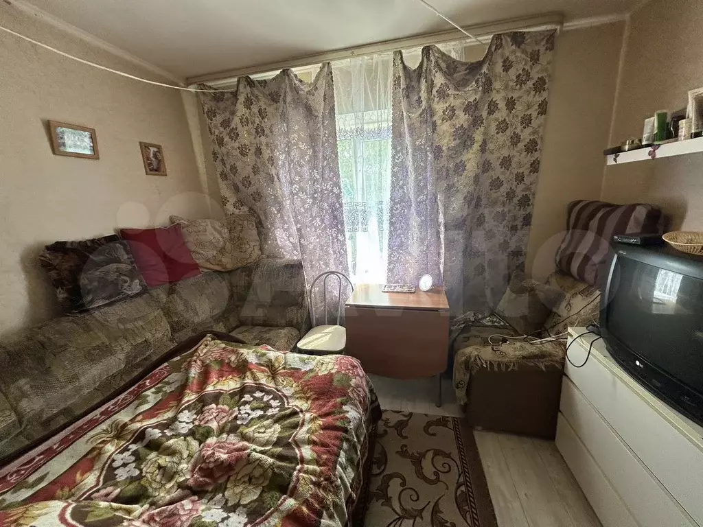 Комната 13 м в 4-к., 5/5 эт. - Фото 0