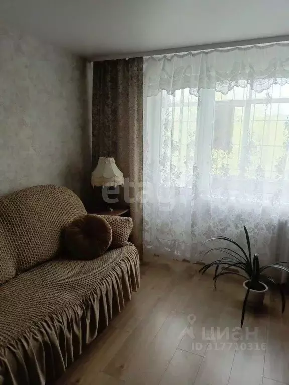 2-к кв. Свердловская область, Екатеринбург ул. Походная, 70 (37.2 м) - Фото 0
