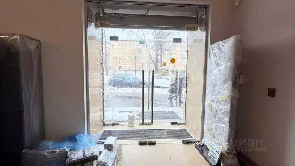 Помещение свободного назначения в Москва Ленинский просп., 61/1 (250 ... - Фото 1