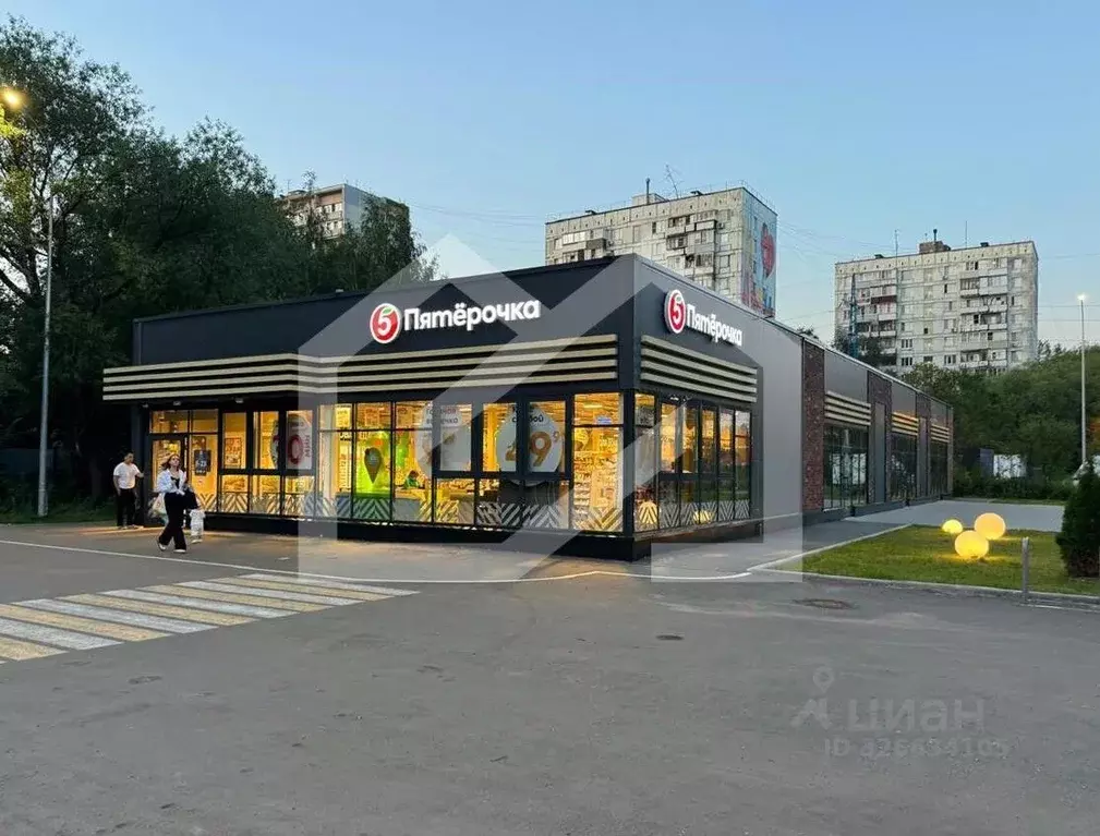 Помещение свободного назначения в Московская область, Лобня ул. ... - Фото 1