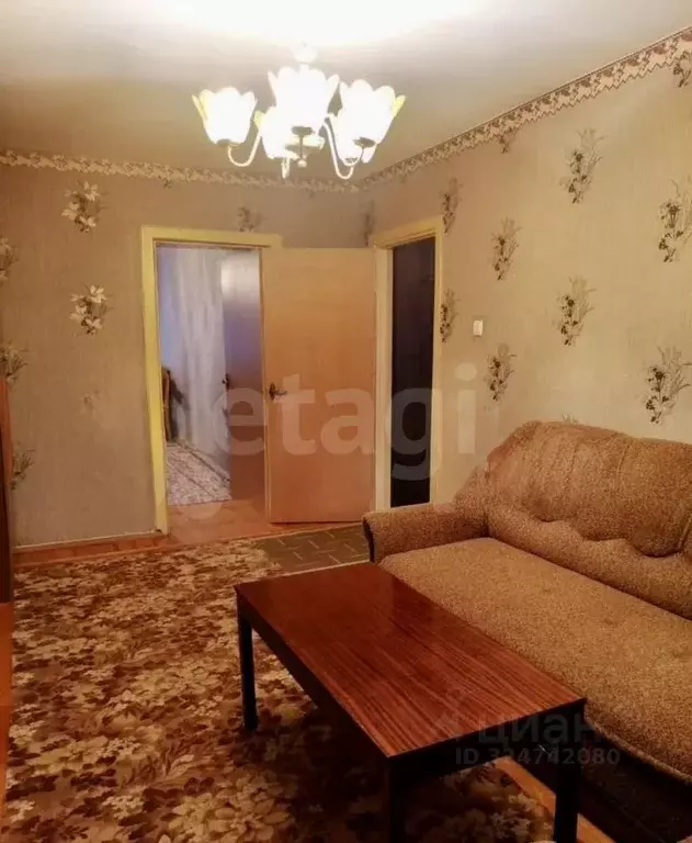 2-к кв. Белгородская область, Белгород Октябрьская ул., 82 (44.9 м) - Фото 0