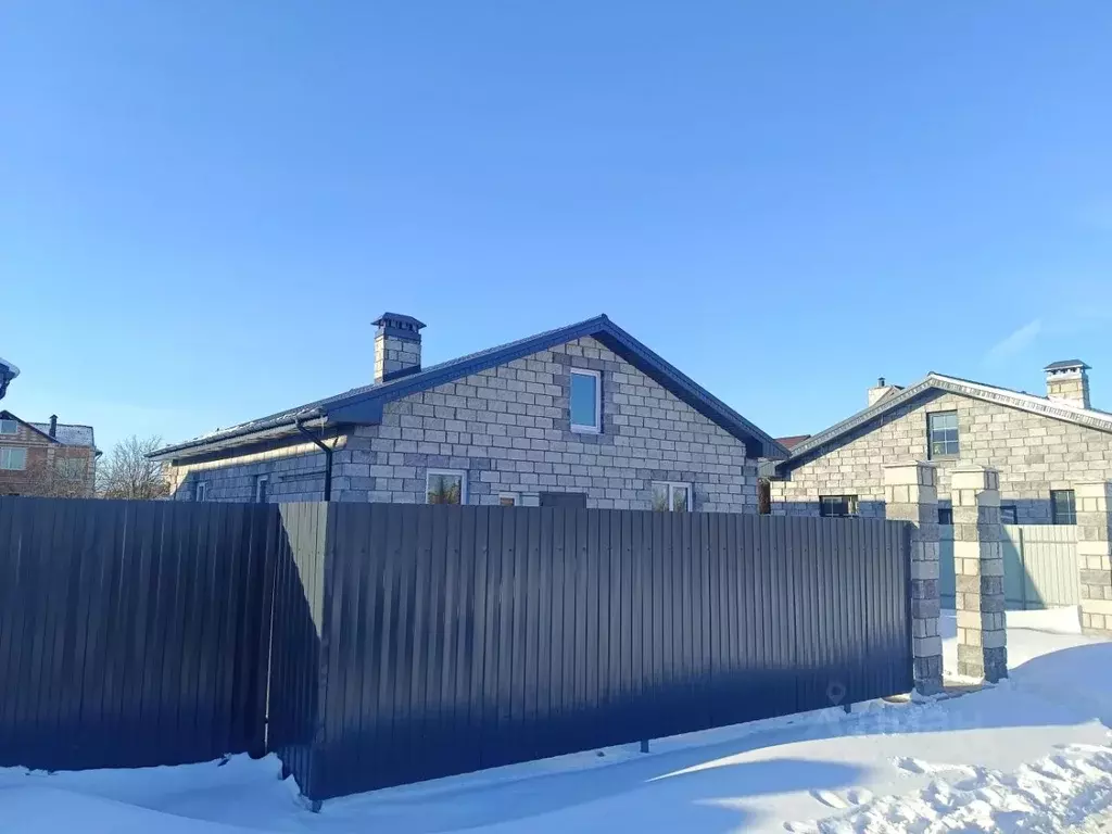 Дом в Самарская область, Ставропольский район, с. Подстепки ... - Фото 2