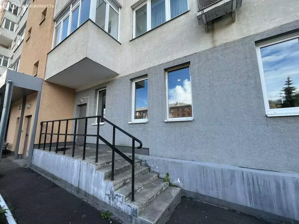 Помещение свободного назначения (93.5 м) - Фото 0