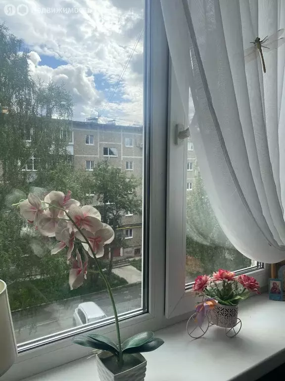 2-комнатная квартира: Нижний Тагил, улица Калинина, 93 (42.9 м) - Фото 0