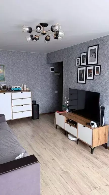 2-к кв. Нижегородская область, Дзержинск ул. Урицкого, 4 (41.4 м) - Фото 2