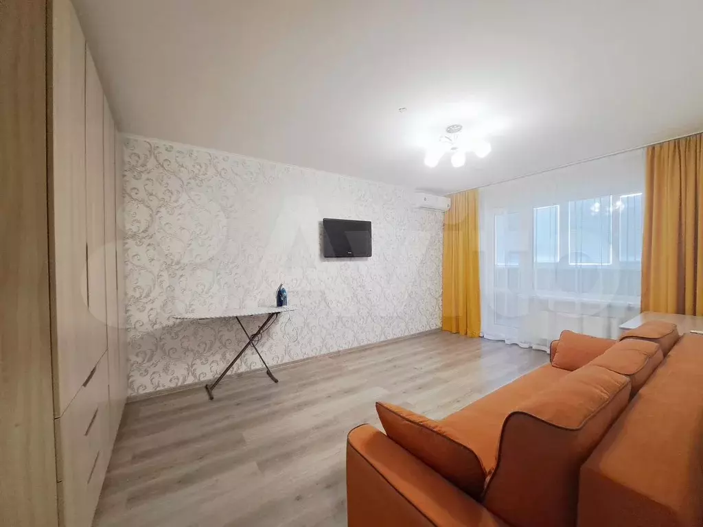 1-к. квартира, 40 м, 5/10 эт. - Фото 1