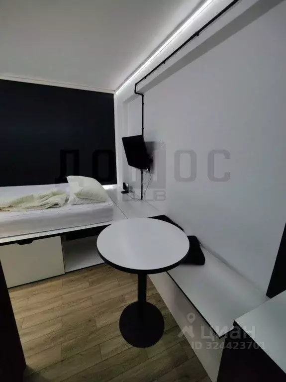 Студия Свердловская область, Екатеринбург ул. 8 Марта, 70 (17.5 м) - Фото 2