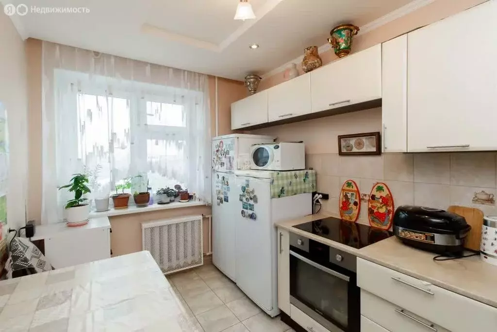 3-комнатная квартира: Тюмень, улица 30 лет Победы, 78 (64.1 м) - Фото 2