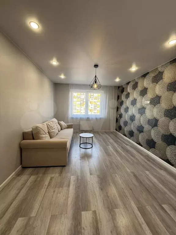 1-к. квартира, 44,5 м, 4/10 эт. - Фото 0