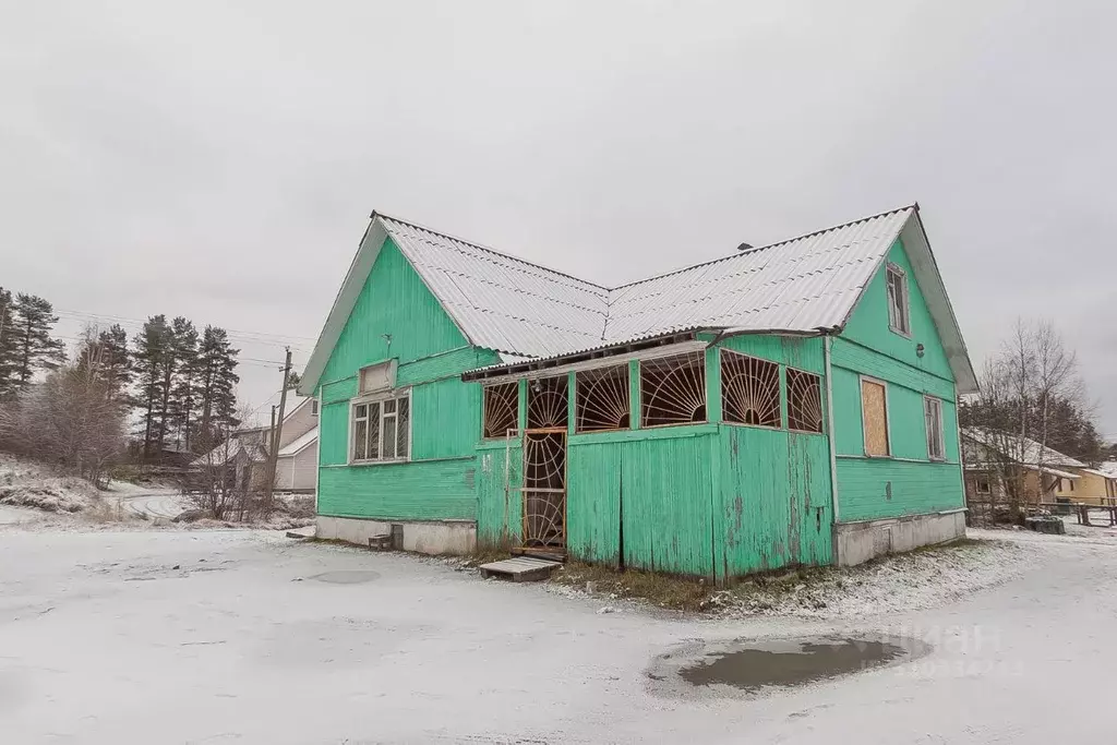 Дом в Карелия, Пряжинский район, Эссойльское с/пос, с. Эссойла ул. ... - Фото 1