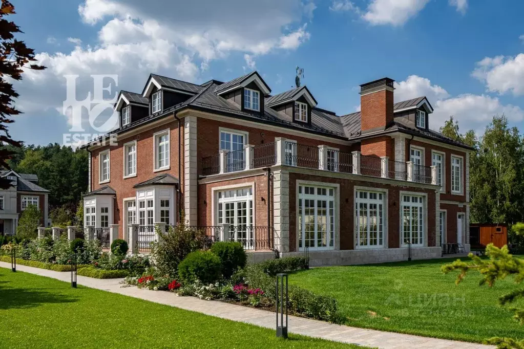 Дом в Московская область, Одинцовский городской округ, д. Раздоры, ... - Фото 1