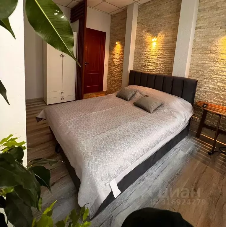 1-к кв. Приморский край, Владивосток ул. Адмирала Фокина, 8А (34.0 м) - Фото 1