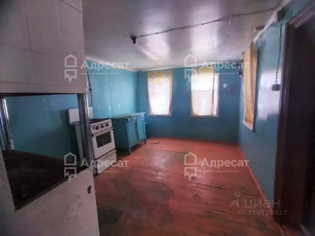 Дом в Волгоградская область, Быковский район, Приморское с/пос, пос. ... - Фото 1