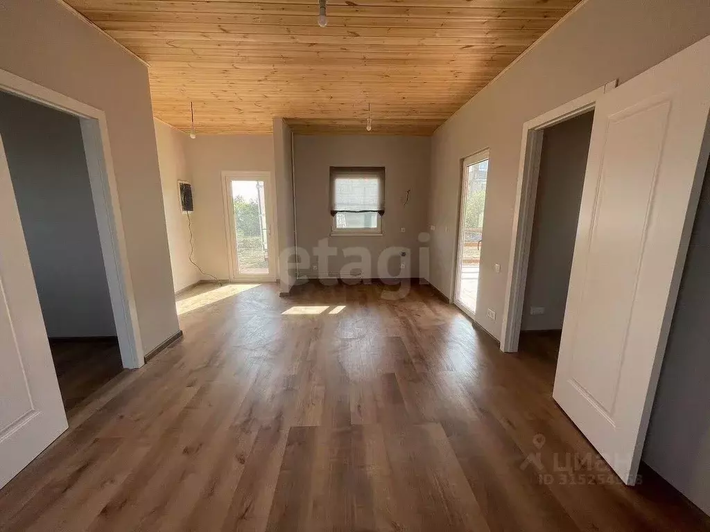 Дом в Ростовская область, Ростов-на-Дону 3-й Поклонный пер. (69 м) - Фото 1