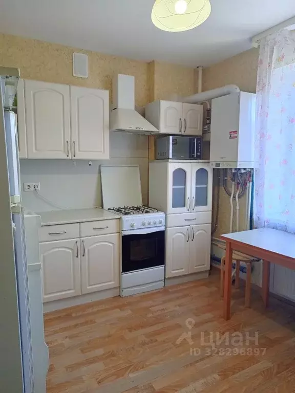 1-к кв. Новгородская область, Великий Новгород Псковская ул., 21 (37.0 ... - Фото 1