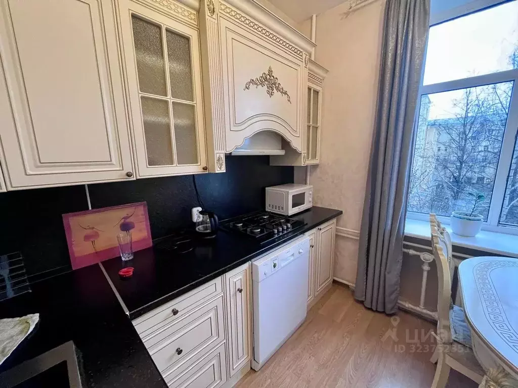 2-к кв. Санкт-Петербург ул. Комиссара Смирнова, 8 (60.0 м) - Фото 2