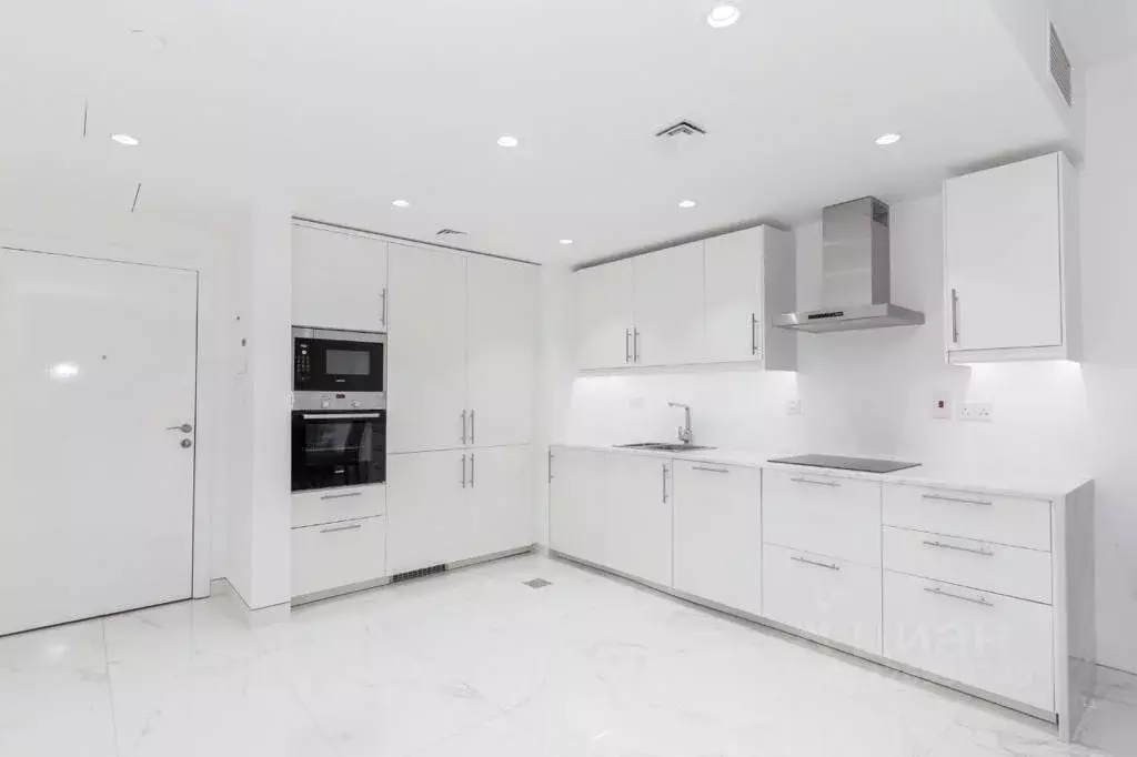 Студия Краснодарский край, Сочи Центральный мкр, ул. Первомайская, 2А ... - Фото 0