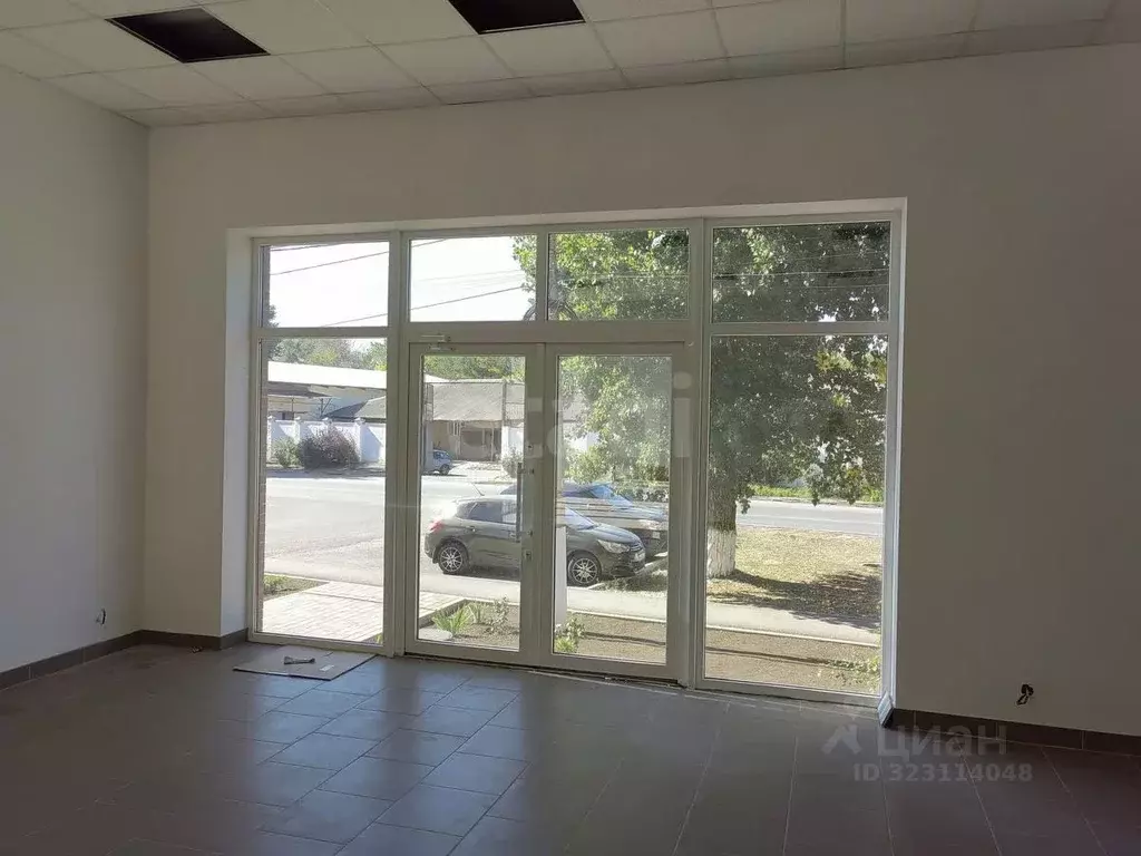 Помещение свободного назначения в Ростовская область, Октябрьский ... - Фото 1