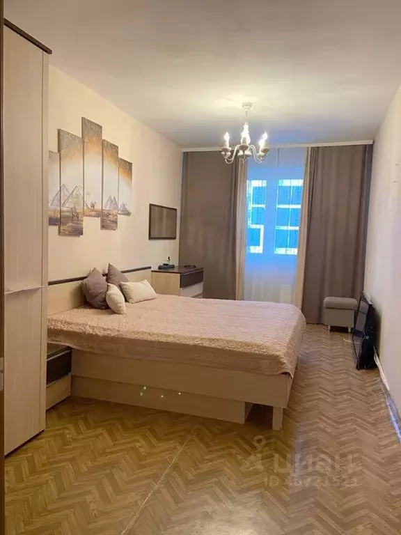 3-к кв. Красноярский край, Красноярск ул. 3 Августа, 24 (70.0 м) - Фото 1