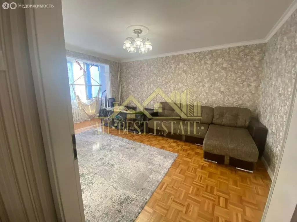 2-комнатная квартира: Владикавказ, улица Куйбышева, 134 (55 м) - Фото 1