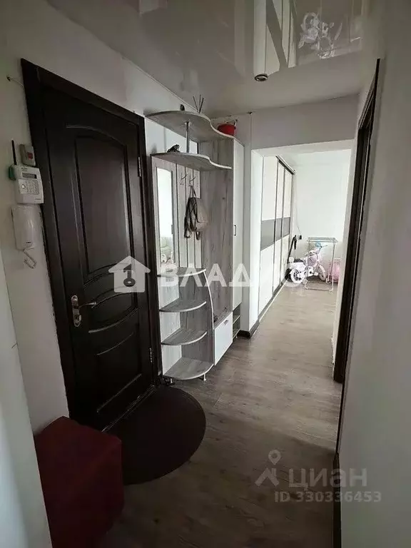 2-к кв. Бурятия, Улан-Удэ ул. Чертенкова, 53А (49.0 м) - Фото 2