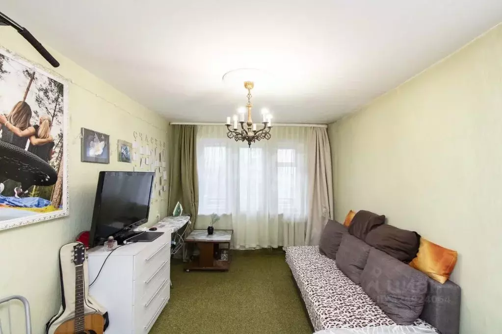 2-к кв. Тюменская область, Тюмень Текстильная ул., 3 (42.2 м) - Фото 1