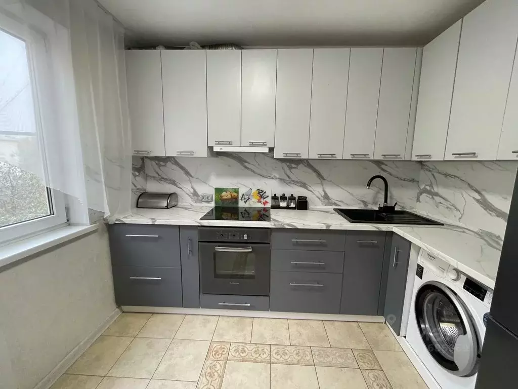 3-к кв. Краснодарский край, Краснодар ул. Гидростроителей, 13 (64.0 м) - Фото 1