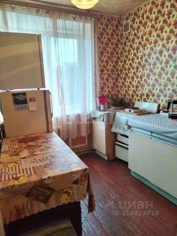 1-к кв. Ленинградская область, Кириши просп. Победы, 7 (29.9 м) - Фото 1