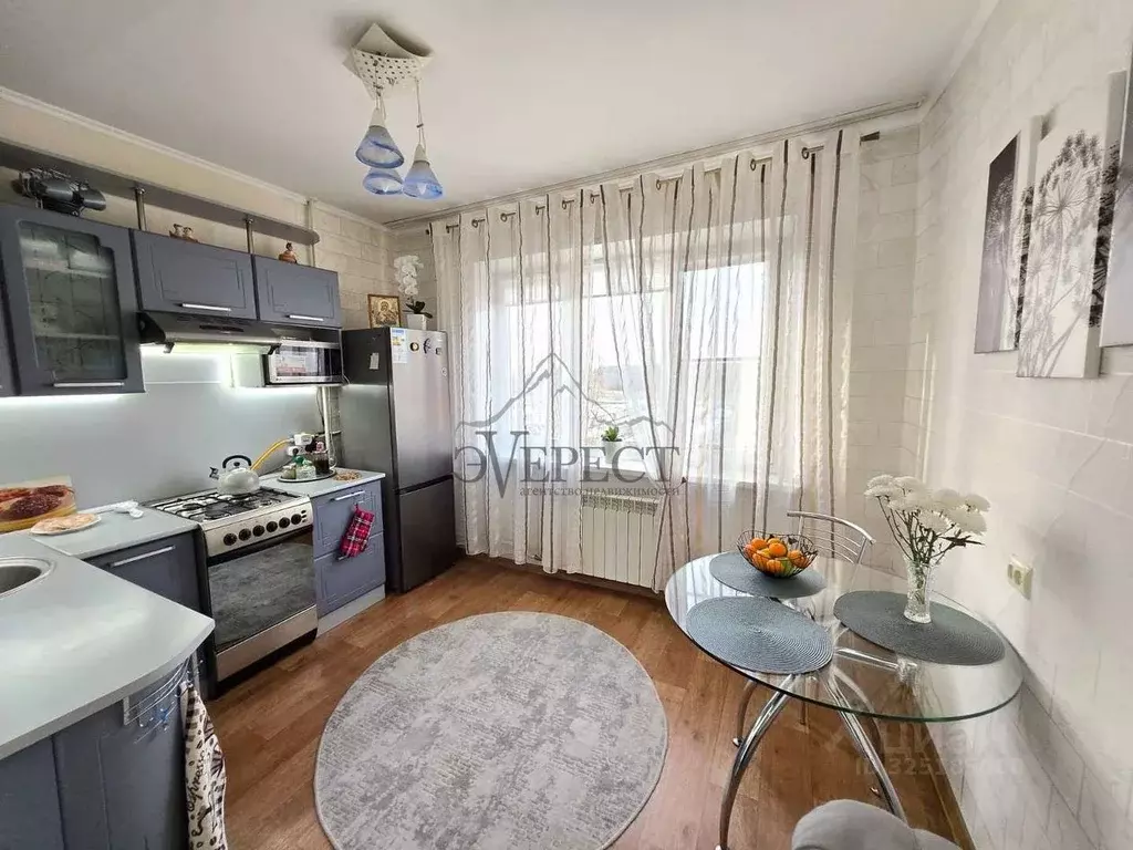 1-к кв. Белгородская область, Старый Оскол ул. Крутикова, 17 (39.6 м) - Фото 2