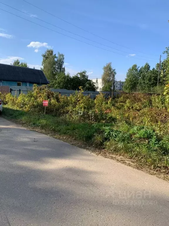 Участок в Тверская область, Старицкий муниципальный округ, д. Берново ... - Фото 1