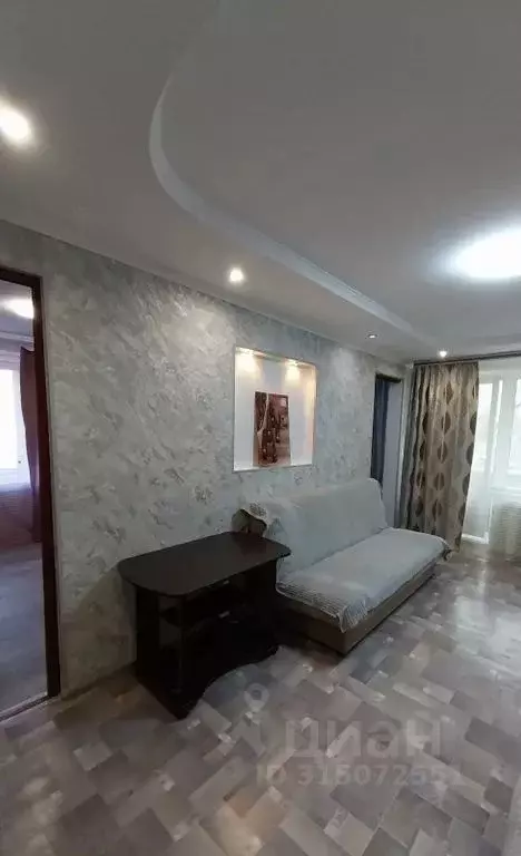 3-к кв. Амурская область, Белогорск ул. Кирова, 136 (55.0 м) - Фото 1