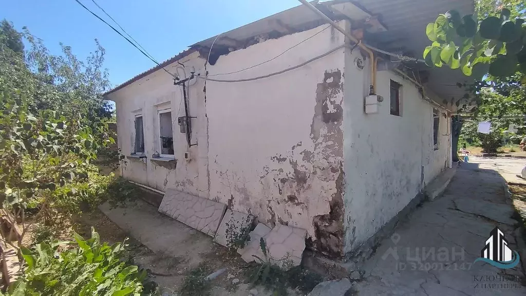 Дом в Крым, Феодосия муниципальный округ, с. Ближнее ул. Полевая, 8 ... - Фото 1