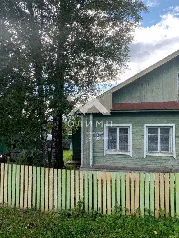Дом в Вологодская область, с. Новленское ул. Советская, 16 (94 м) - Фото 0