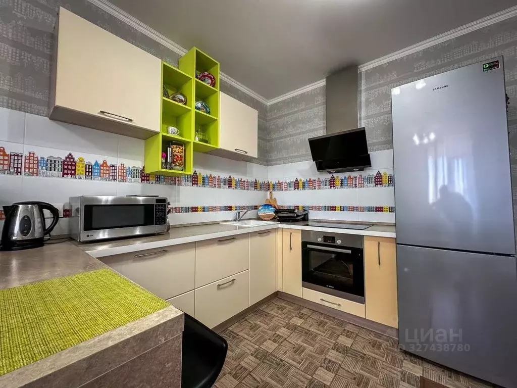 2-к кв. Оренбургская область, Оренбург Полигонная ул., 3 (50.0 м) - Фото 1