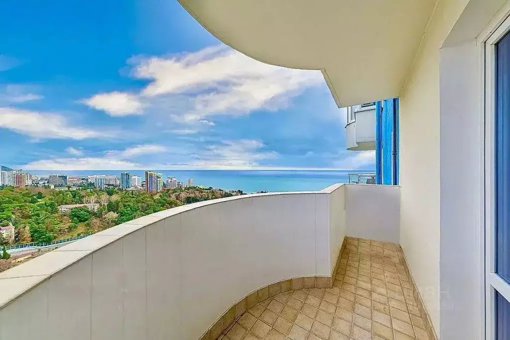 2-к кв. Краснодарский край, Сочи ул. Яна Фабрициуса, 2/4а (63.2 м) - Фото 1