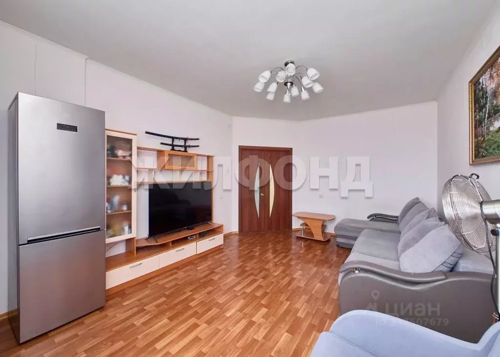 3-к кв. Новосибирская область, Новосибирск ул. Краузе, 17 (80.1 м) - Фото 1