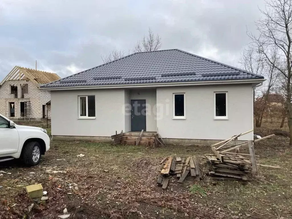 Дом в Калининградская область, Гурьевский муниципальный округ, пос. ... - Фото 1