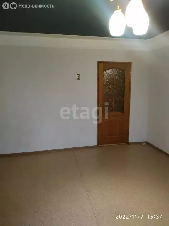 3-комнатная квартира: Кемерово, улица 1-я Линия, 14 (59 м) - Фото 1