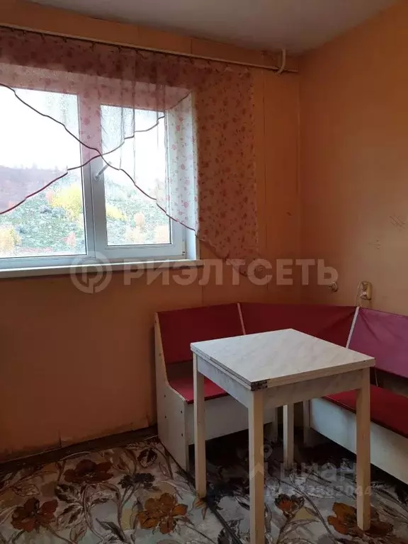 3-к кв. Мурманская область, Мурманск ул. Достоевского, 26 (58.1 м) - Фото 1