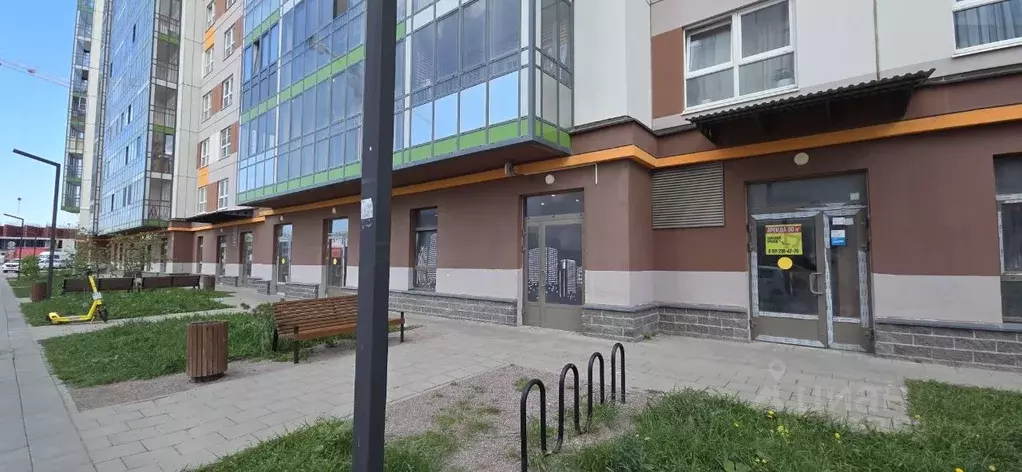 Помещение свободного назначения в Санкт-Петербург пос. Шушары, просп. ... - Фото 1