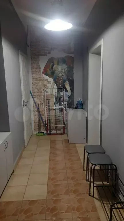 2-к. квартира, 60 м, 1/3 эт. - Фото 0