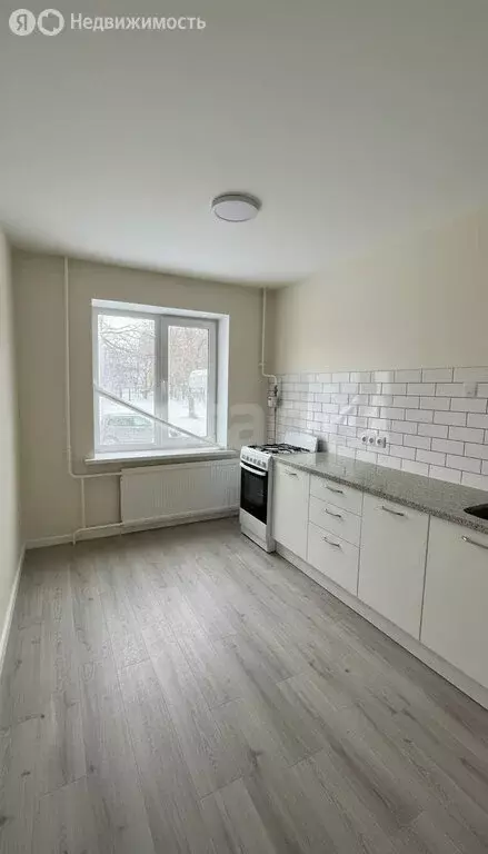 3-комнатная квартира: Курган, жилой район Заозёрный, 3-й микрорайон, ... - Фото 2